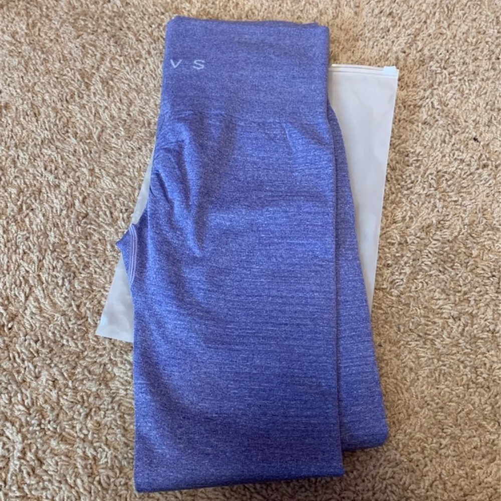 SOLD— Curves N Combat Boots Seamless Legging